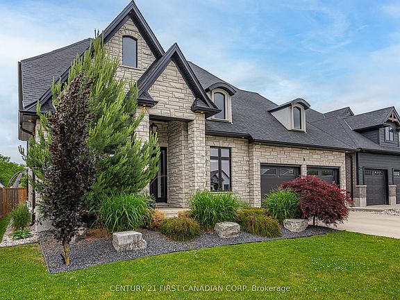2nd image of 8 Oscar Davis Ct