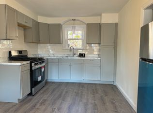 37 Oneida Ave FLOOR 2, Staten Island, NY 10301