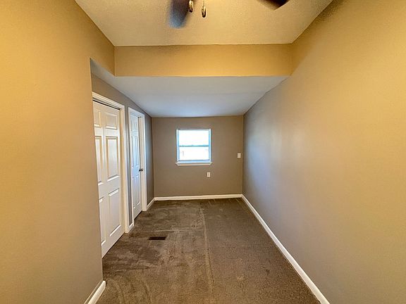 5th image of 3523 W Markham St