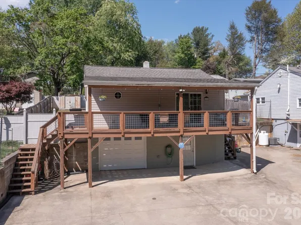 31 Huffman Rd, Asheville, NC 28806