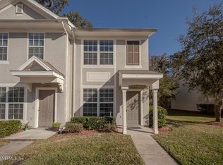3529 Twisted Tree Ln, Jacksonville, FL 32216