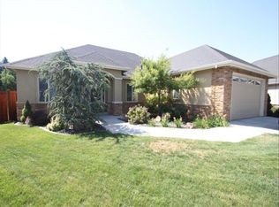 1643 W Puzzle Creek Ct, Meridian, ID 83646