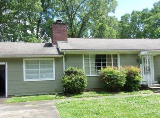 329 Lake Hill Dr, Vicksburg, MS 39180