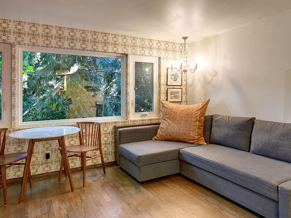 1st image of 632 13th Ave E #14