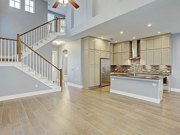 5th image of 7518 Pantherpaw St