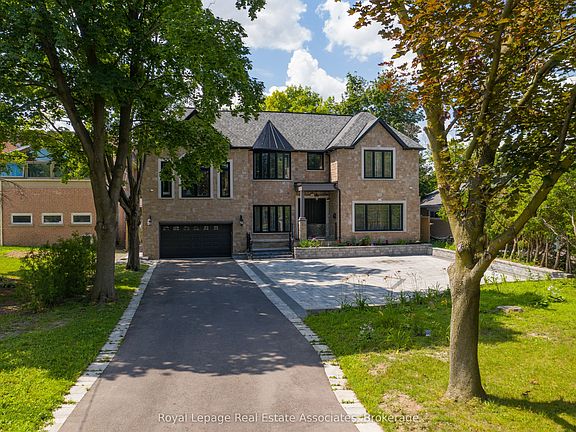 3rd image of 96 Elmcrest Rd