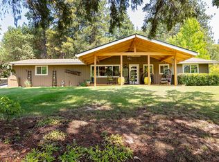 9158 Lower River Rd, Grants Pass, OR 97526