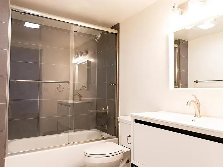 281 S Thomas St #506 — Photo 8