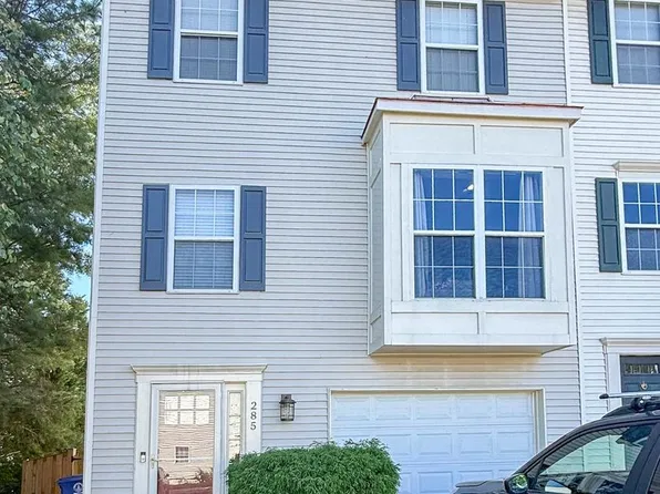 285 Golden Larch Ter NE, Leesburg, VA 20176