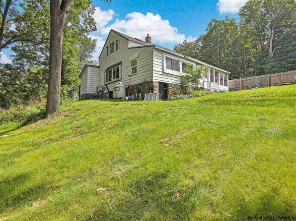 403 Route 32 N, New Paltz, NY 12561