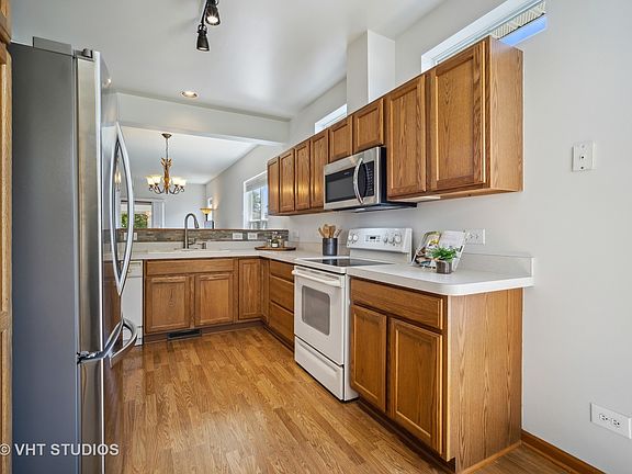 5th image of 117 Gulfstream Ct