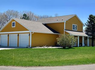 108 Lilac Ave, Aurora, SD 57002