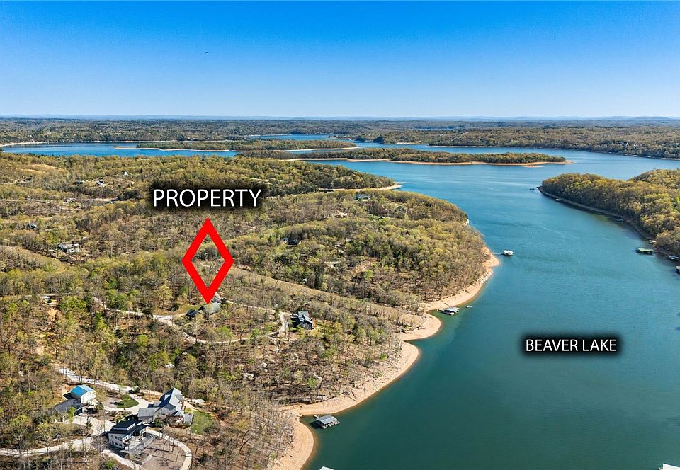 1st image of 15854 Abbey Ln