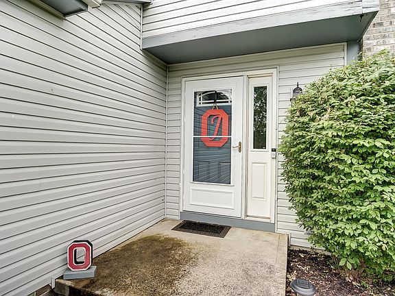 2nd image of 8027 Schoolside Dr
