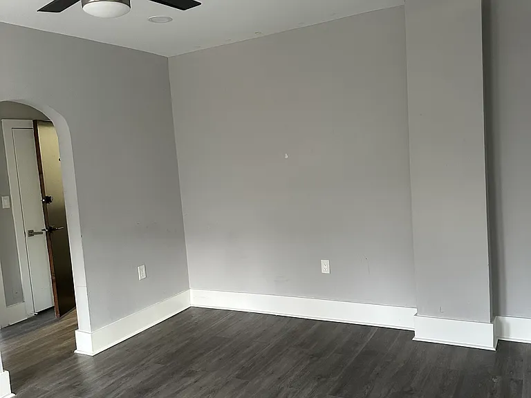 200-15 W Sedgwick St #102 — Photo 19