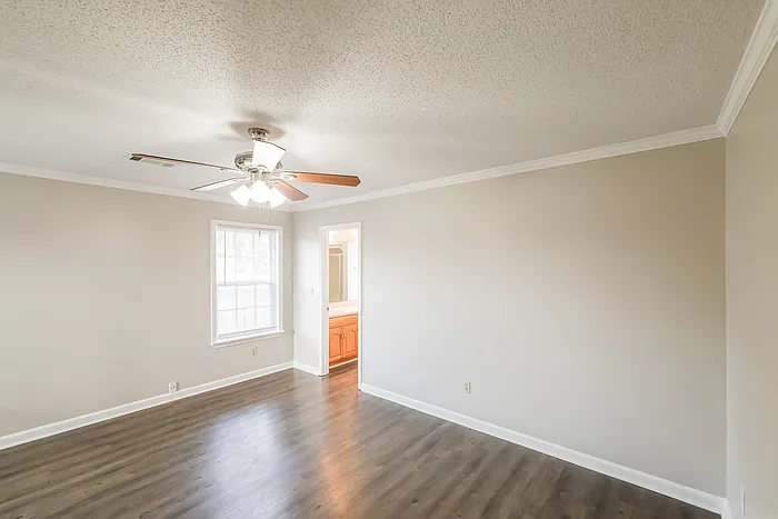 8747 Rolling Hills Dr — Photo 7