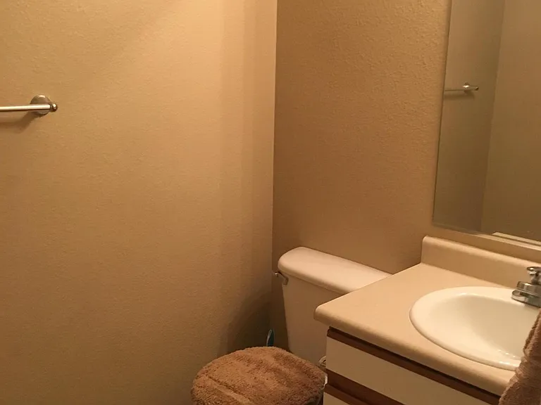 6152 S Sharon Ct — Photo 8