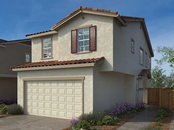 2271 Daisy Dr, Hollister, CA 95023