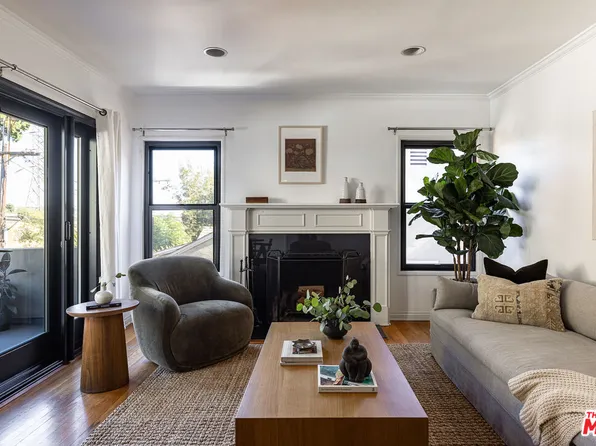 6862 Sunny Cv, Hollywood, CA 90068