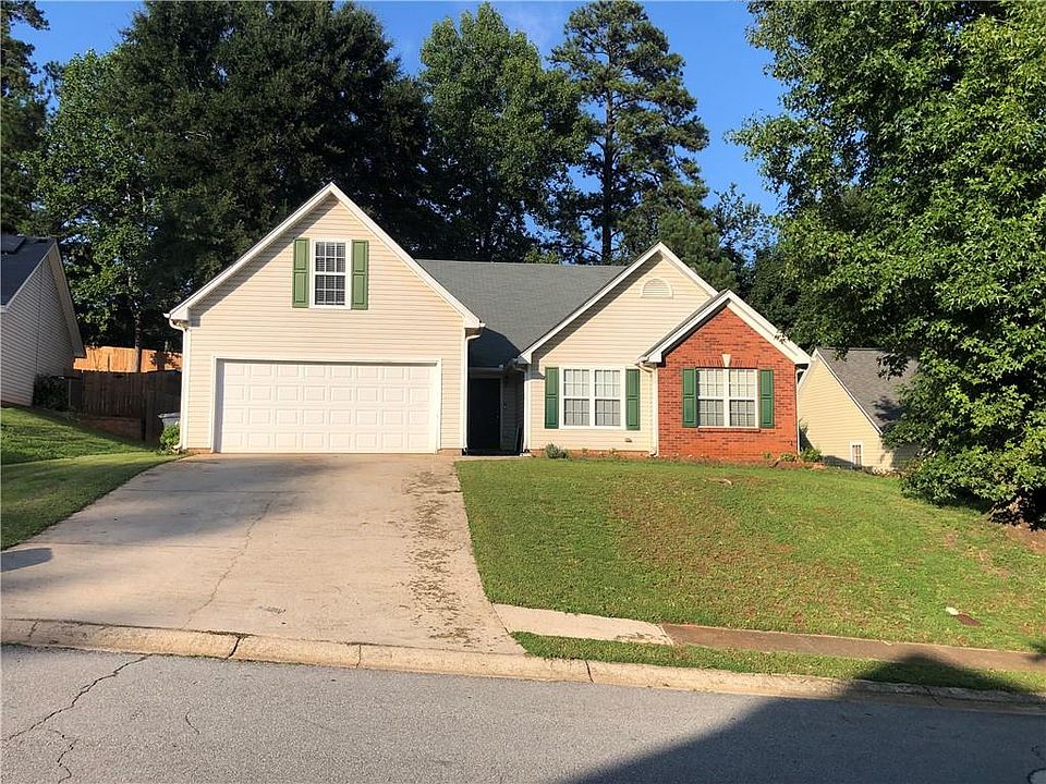 1st image of 250 Twin Brook Way