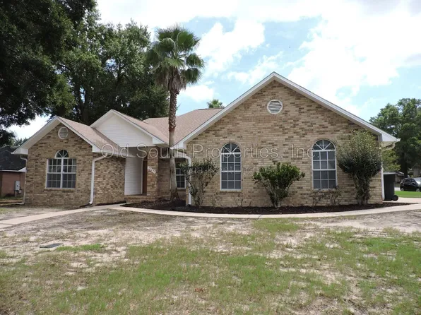 6340 Summer Lakes Ln, Pensacola, FL 32504