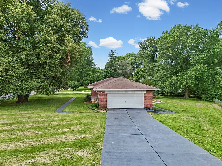 10325 Lookaway Dr — Photo 53