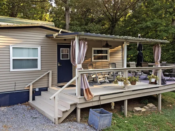 1230 Goose Hollow Rd, Cadiz, KY 42211