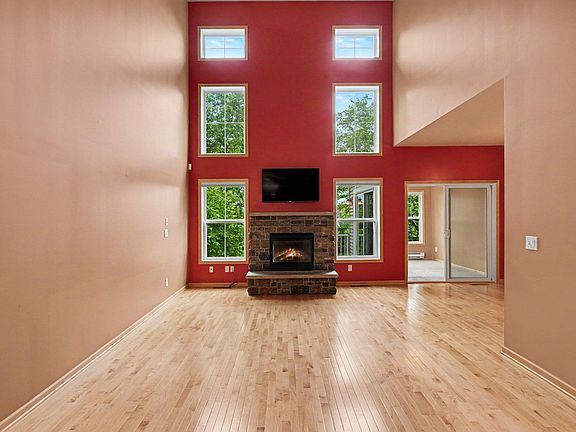 4th image of 15493 Junegrass Ln