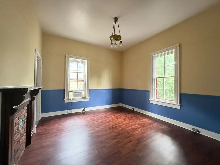 1008 Tippecanoe St #2 — Photo 7