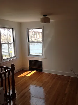 Rented by Kathi Markou, LREB | media 24