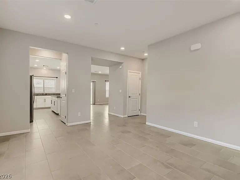 10790 Wild Parsley Ave — Photo 5