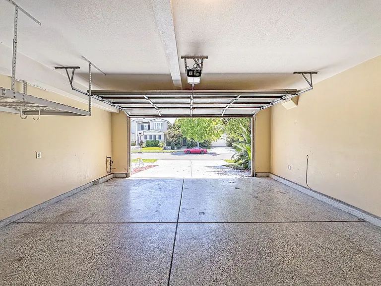 1618 Quiet Trail Dr — Photo 34
