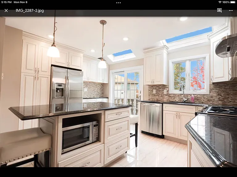 751 Barlow Ave — Photo 3