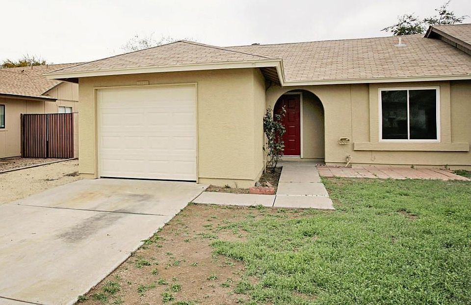 1st image of 20426 N 30th Dr