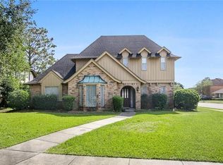 60 Park Timbers Dr, New Orleans, LA 70131