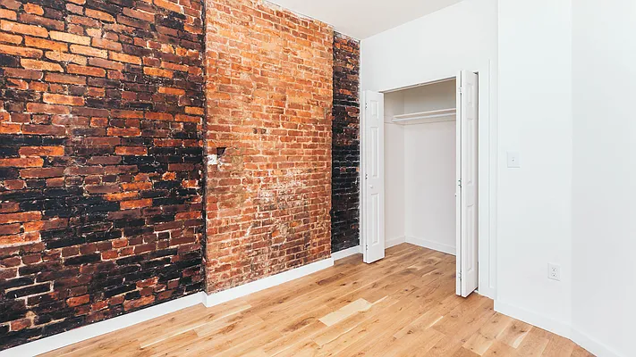 Rented by Nooklyn NYC LLC | media 16