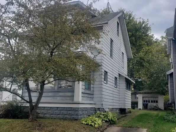 539 Cedar Ave, Sharon, PA 16146