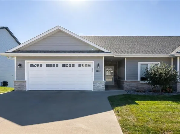3450 Wagon Wheel Ln, Dubuque, IA 52002