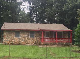 8368 Attleboro Dr, Jonesboro, GA