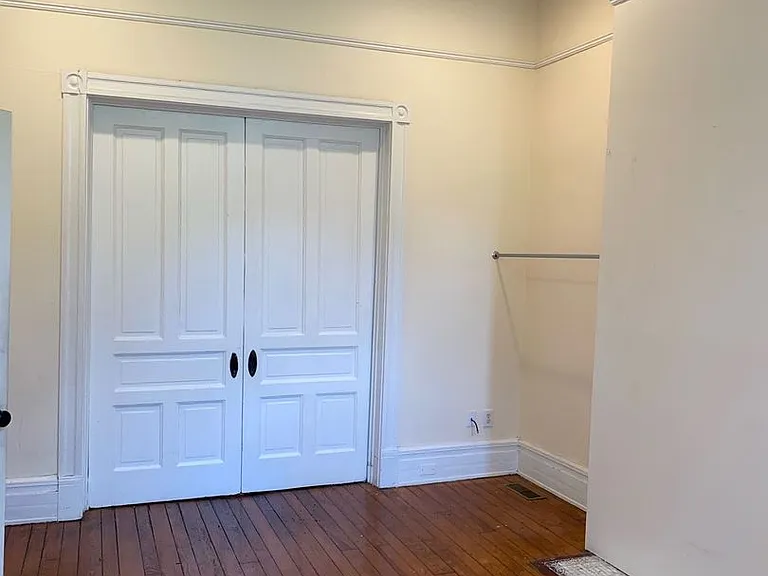 1609 W Grace St — Photo 13