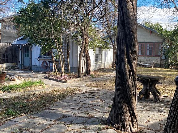 2nd image of 3408 Duval St Unit B