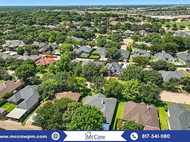 211 Sendero Dr — Photo 23