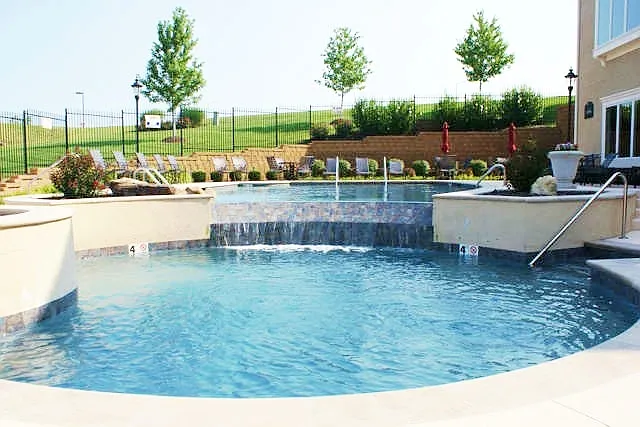 Mansions At Canyon Creek Apartments — Photo 10