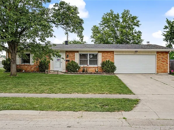 312 Highland Dr, Englewood, OH 45322