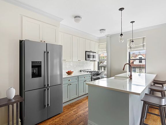 5th image of 42-22 Ketcham St #C14
