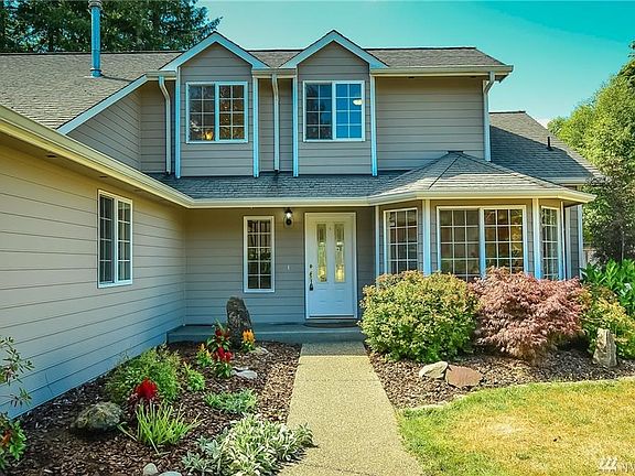 2nd image of 8023 Fairview Dr SW