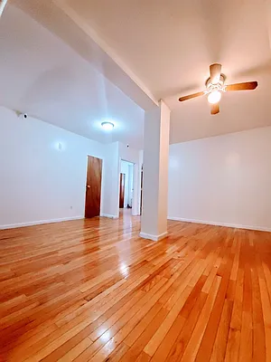 Rented by Compass | media 9