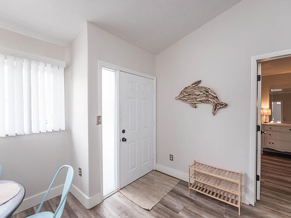 2nd image of 119 Ocean Park Ln