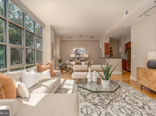 2100 11th St NW APT 201, Washington, DC 20001