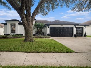 4315 Cross Ridge Ct, Valrico, FL 33594